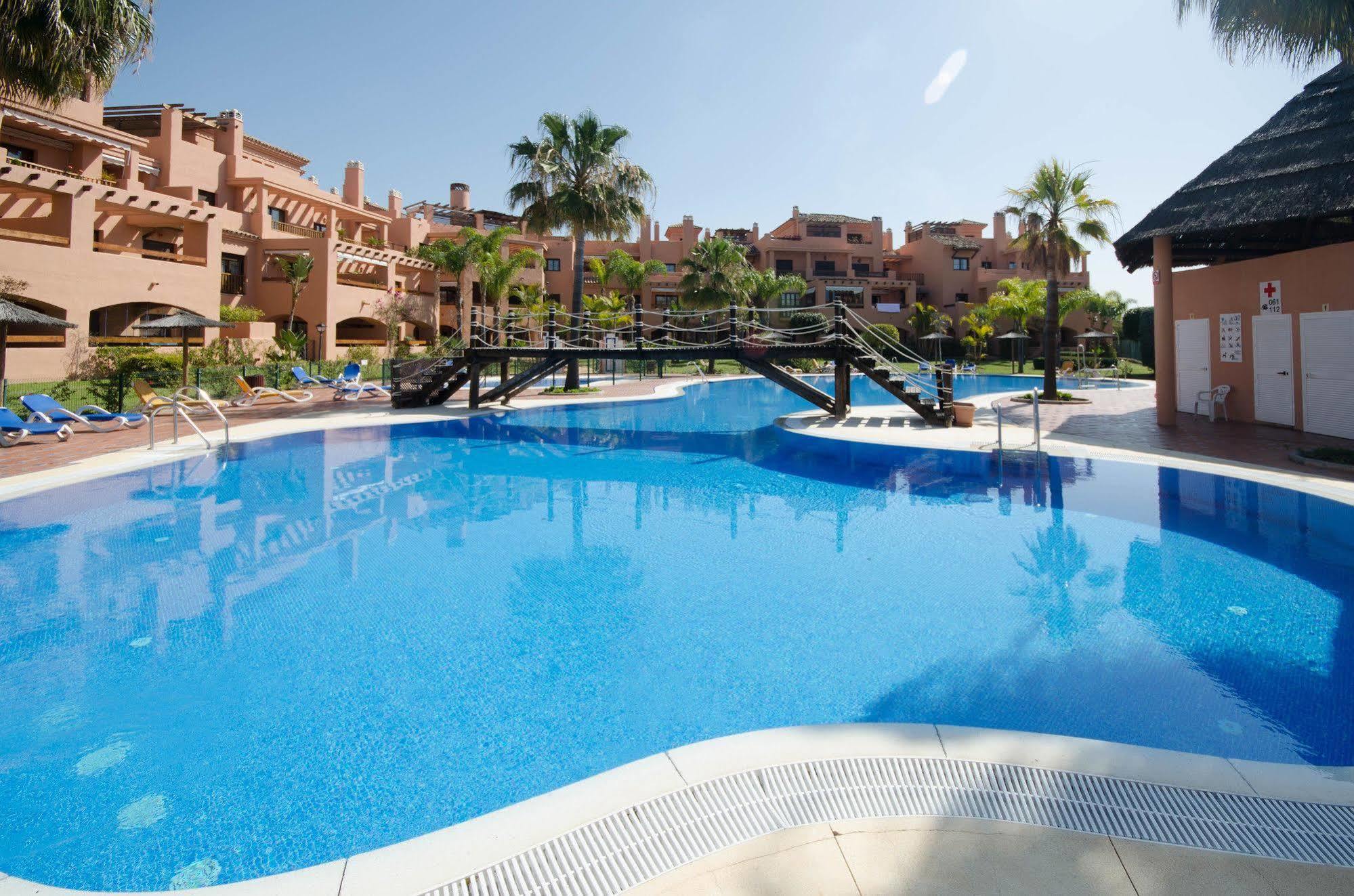 Hotel Galindo Beach El Saladillo Estepona Zewnętrze zdjęcie